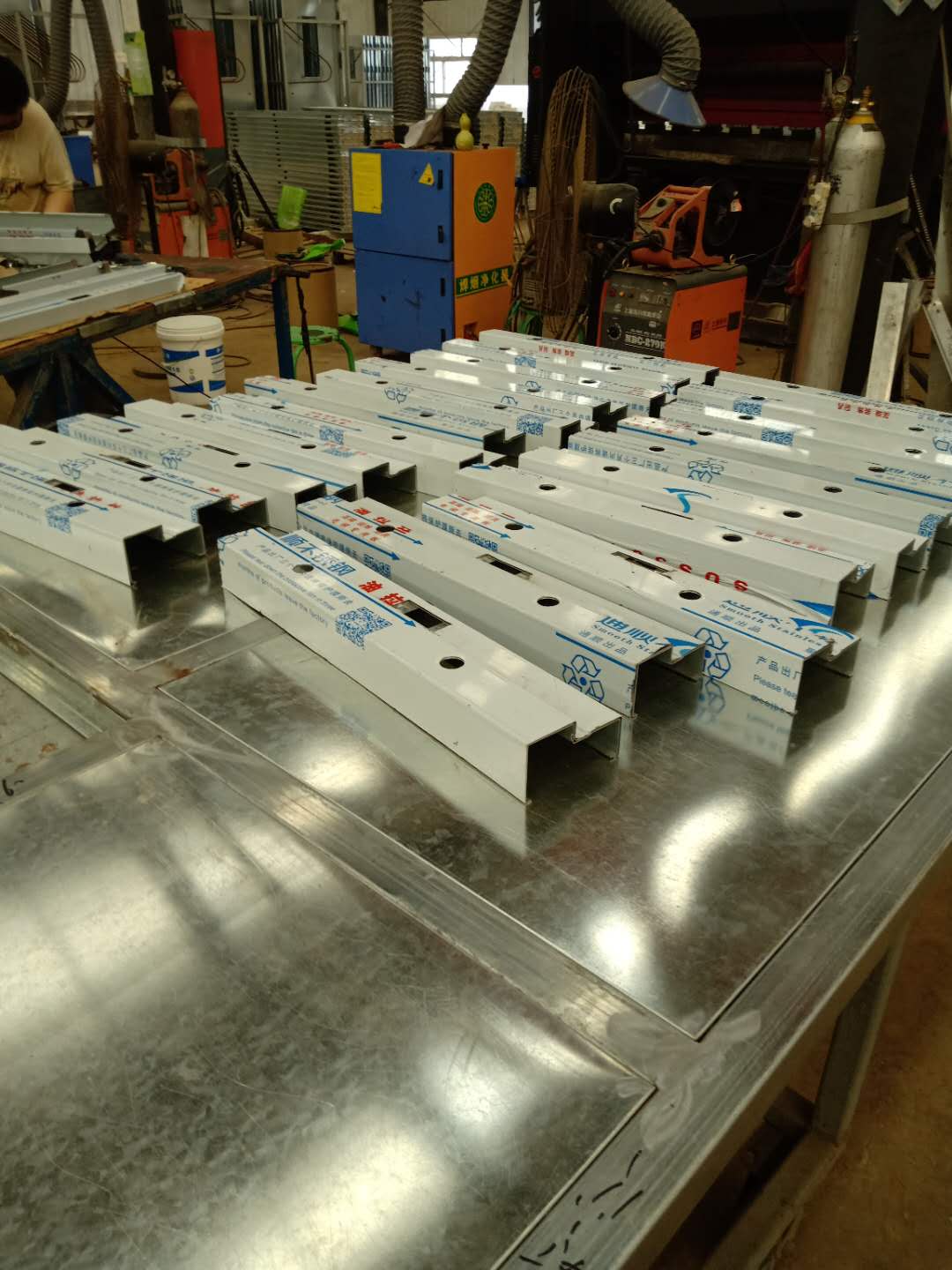 玻璃防火門圖片